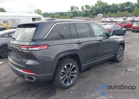 2022 Jeep Grand Cherokee Overland 4X4 из США, поврежденный, VIN 1C4RJHDGXN8566492